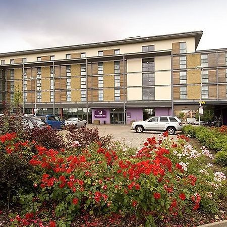 Premier Inn Watford - Croxley Green Екстериор снимка